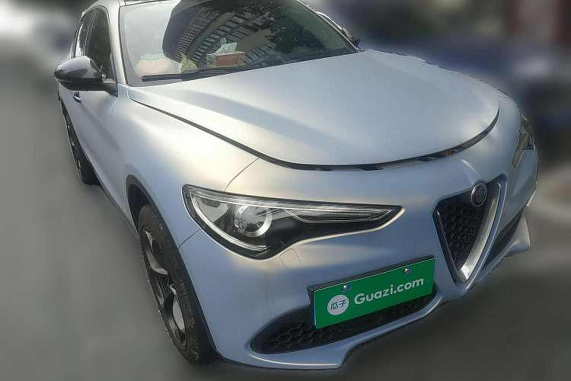 Used Alfa Romeo Stelvio 2017 2.0T 200HP Elite Edition Front Right 45 Deg