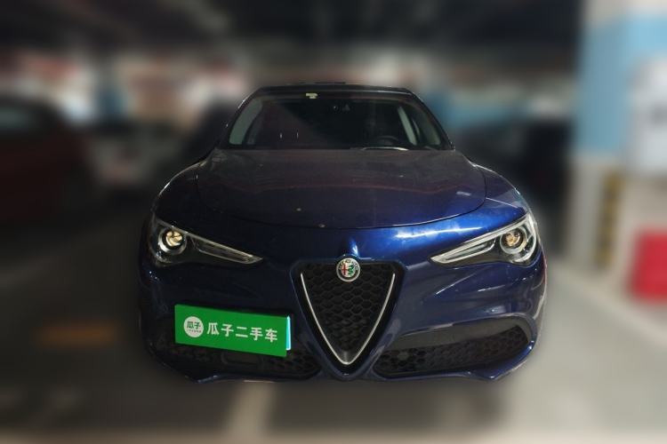 Used Alfa Romeo Stelvio 2017 2.0T 200HP Elite Edition Front