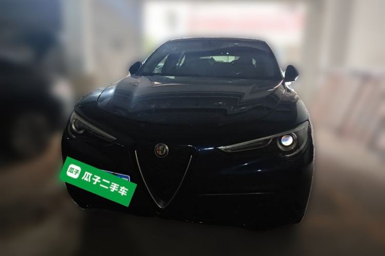 Used Alfa Romeo Stelvio 2017 2.0T 200HP Elite Edition Front