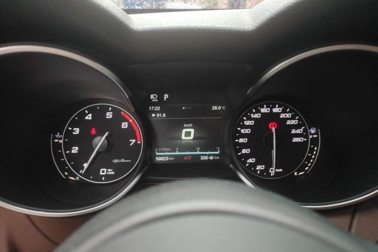 Used Alfa Romeo Stelvio 2017 2.0T 200HP Luxury Edition Instrument Cluster