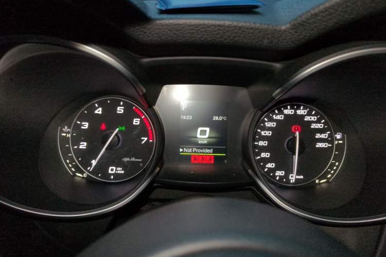 Used Alfa Romeo Stelvio 2017 2.0T 200HP Elite Edition Instrument Cluster
