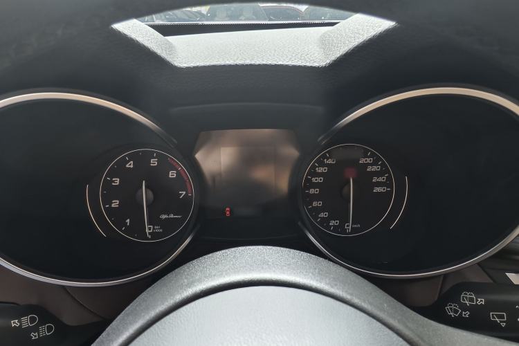 Used Alfa Romeo Stelvio 2017 2.0T 200HP Elite Edition Instrument Cluster