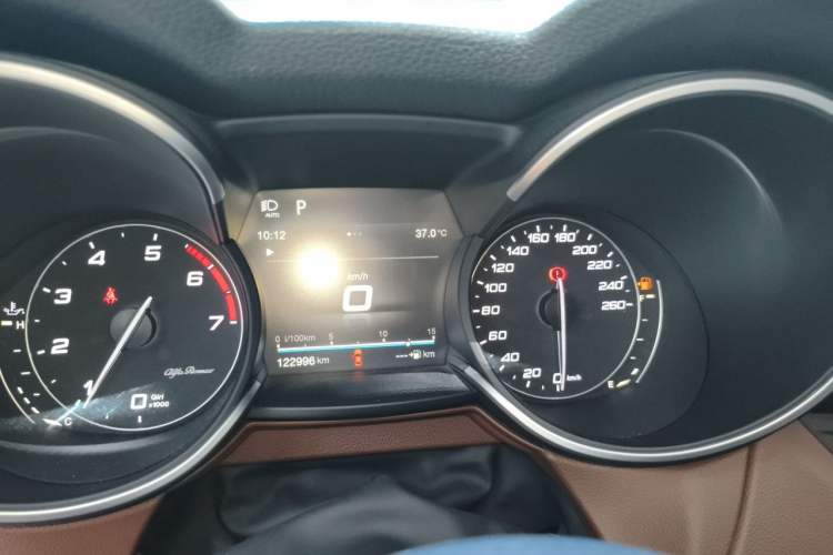Used Alfa Romeo Stelvio 2017 2.0T 200HP Luxury Edition Instrument Cluster