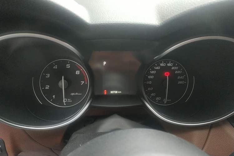 Used Alfa Romeo Stelvio 2017 2.0T 200HP Elite Edition Instrument Cluster