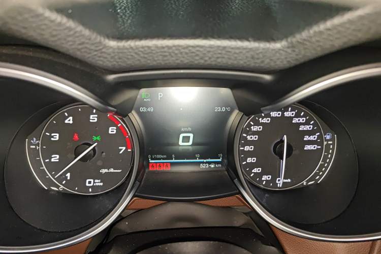 Used Alfa Romeo Stelvio 2017 2.0T 200HP Luxury Edition Instrument Cluster