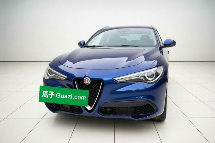 Used Alfa Romeo Stelvio 2017 2.0T 200HP Luxury Edition Guazi used car, China used car export, Used car for sale, Used  cars, Cheapest cars for sale