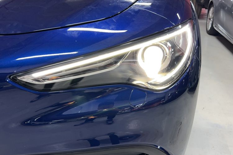 Used Alfa Romeo Stelvio 2017 2.0T 200HP Elite Edition Left Front Headlight