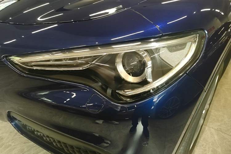 Used Alfa Romeo Stelvio 2017 2.0T 200HP Luxury Edition Left Front Headlight