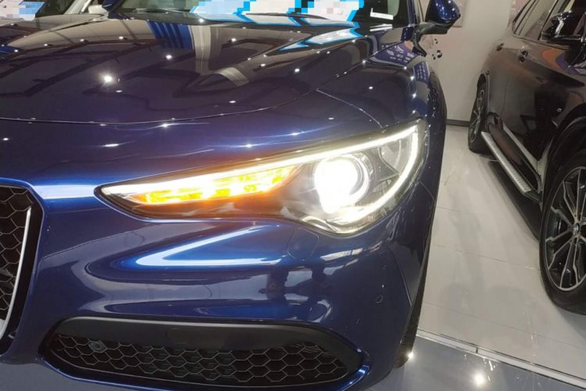 Used Alfa Romeo Stelvio 2017 2.0T 200HP Elite Edition Left Front Headlight