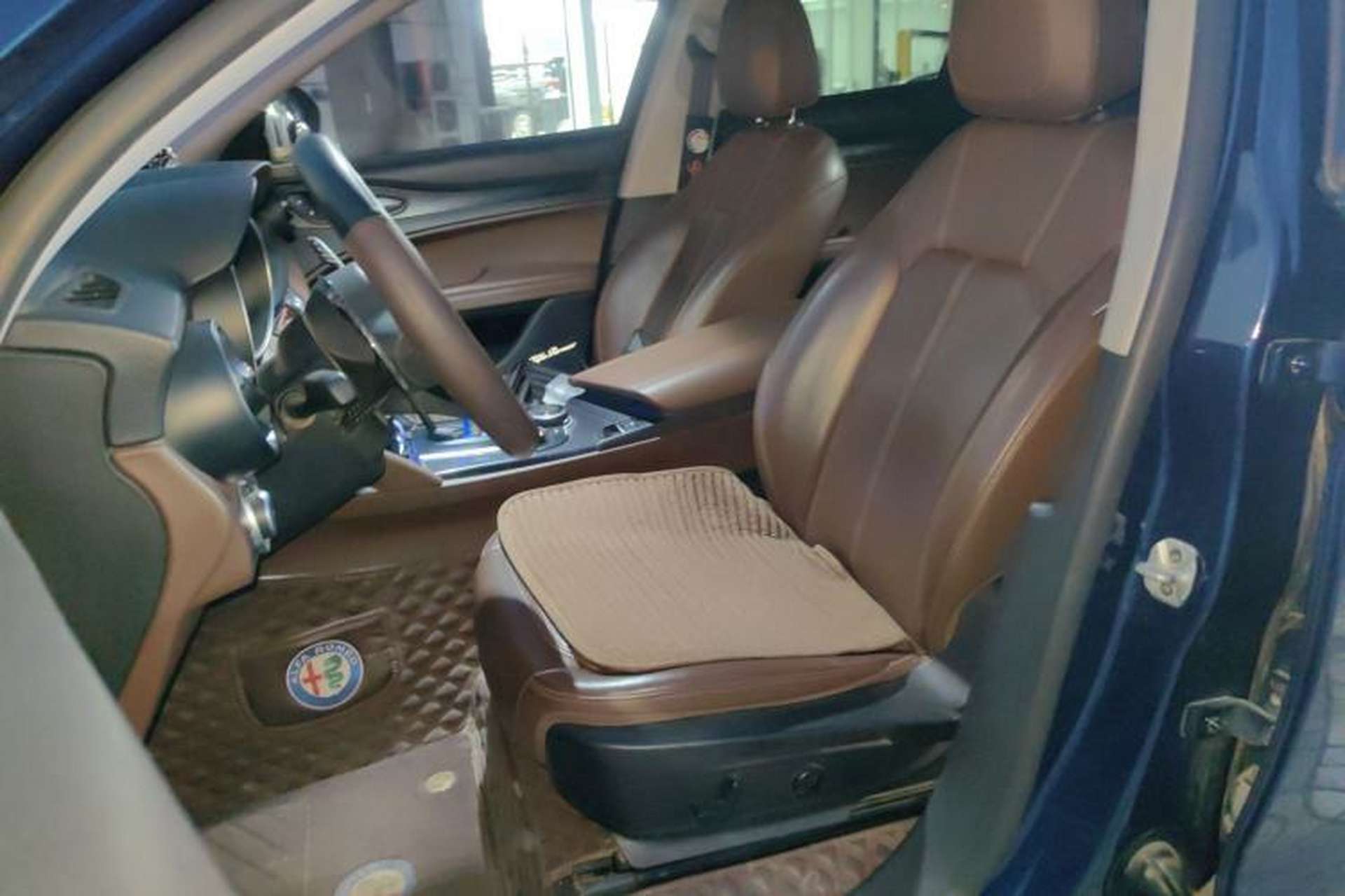 Used Alfa Romeo Stelvio 2017 2.0T 200HP Elite Edition Left Front Seat