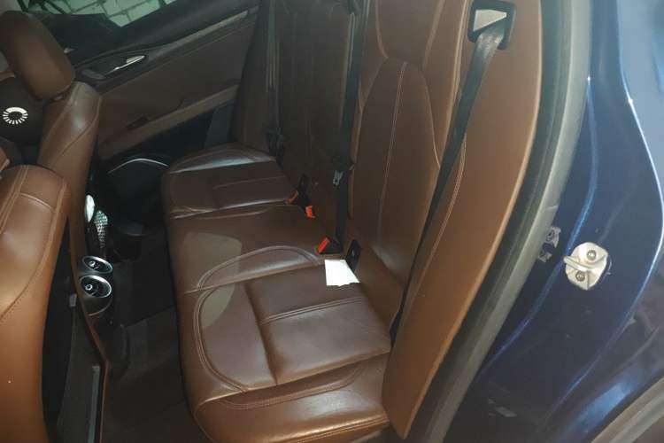 Used Alfa Romeo Stelvio 2017 2.0T 200HP Elite Edition Left Rear Seat