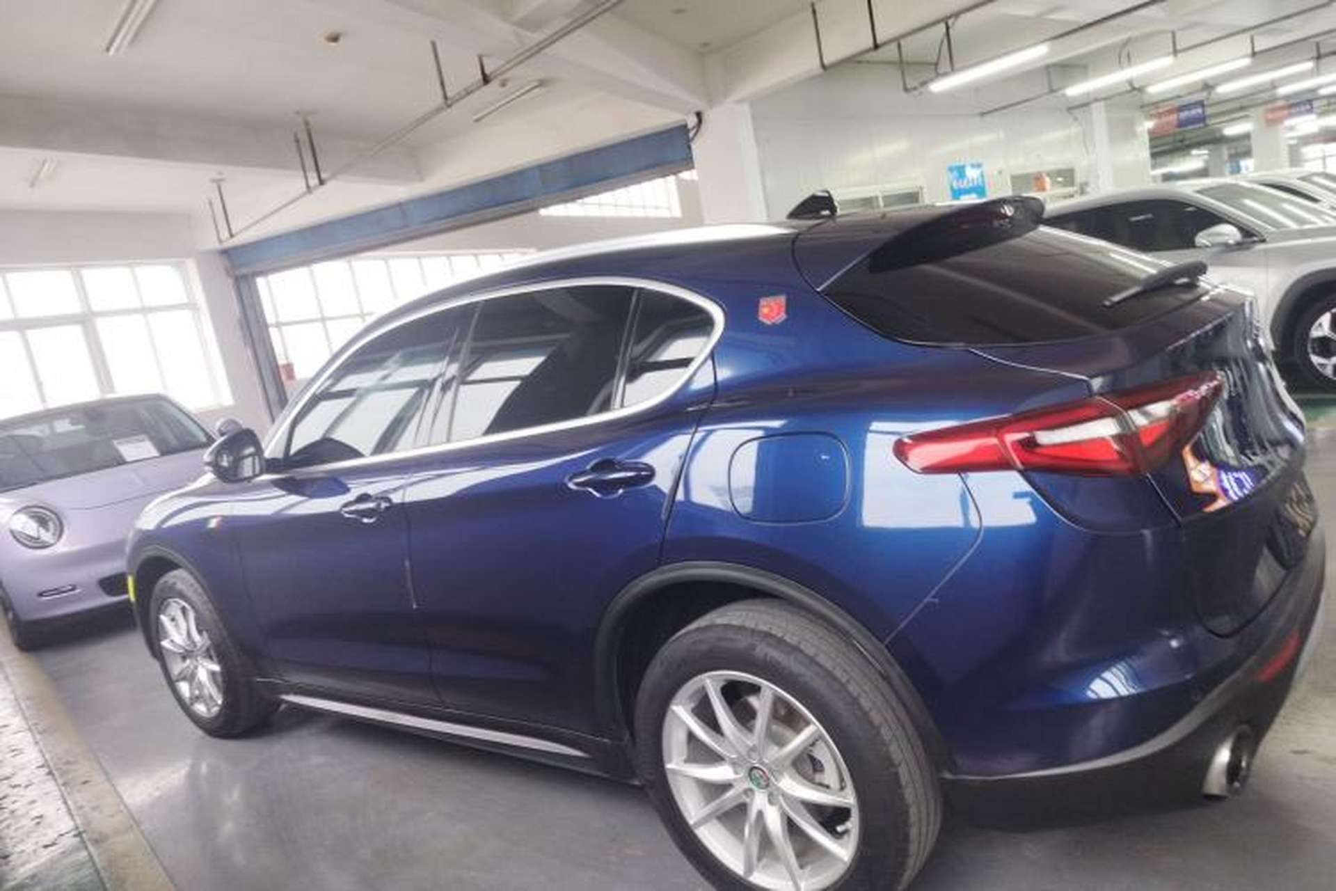Used Alfa Romeo Stelvio 2017 2.0T 200HP Luxury Edition Left Side