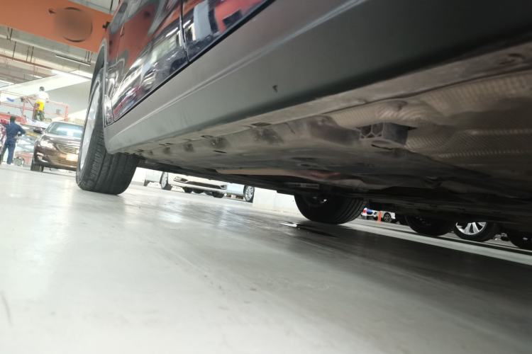 Used Alfa Romeo Stelvio 2017 2.0T 200HP Elite Edition Left Side Sill