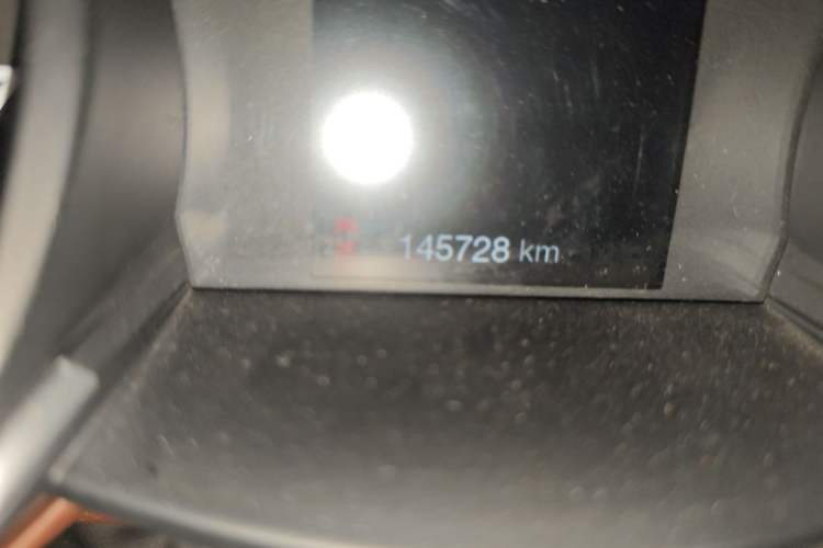 Used Alfa Romeo Stelvio 2017 2.0T 200HP Elite Edition Odometer Close Up