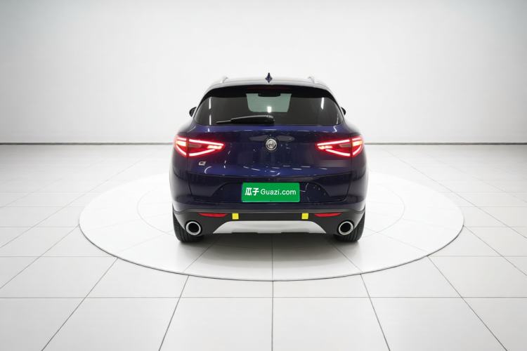 Used Alfa Romeo Stelvio 2017 2.0T 200HP Luxury Edition Rear