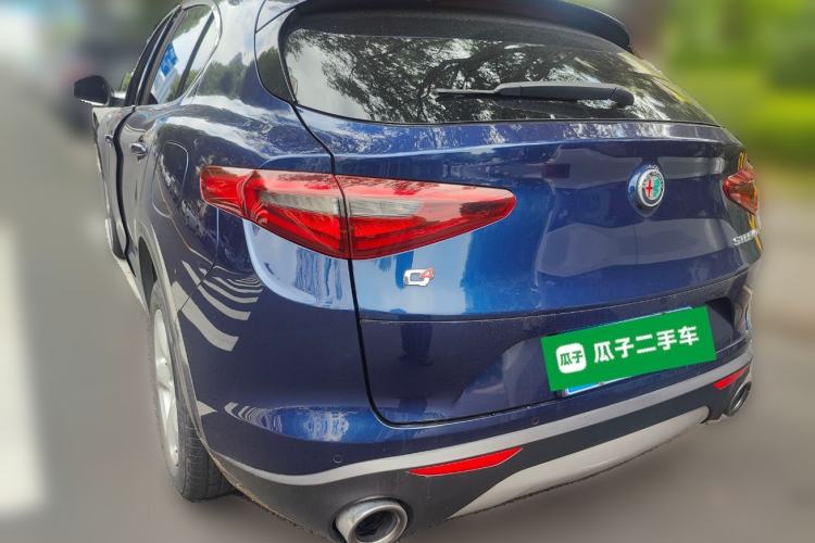 Used Alfa Romeo Stelvio 2017 2.0T 200HP Elite Edition Rear Left 45 Deg