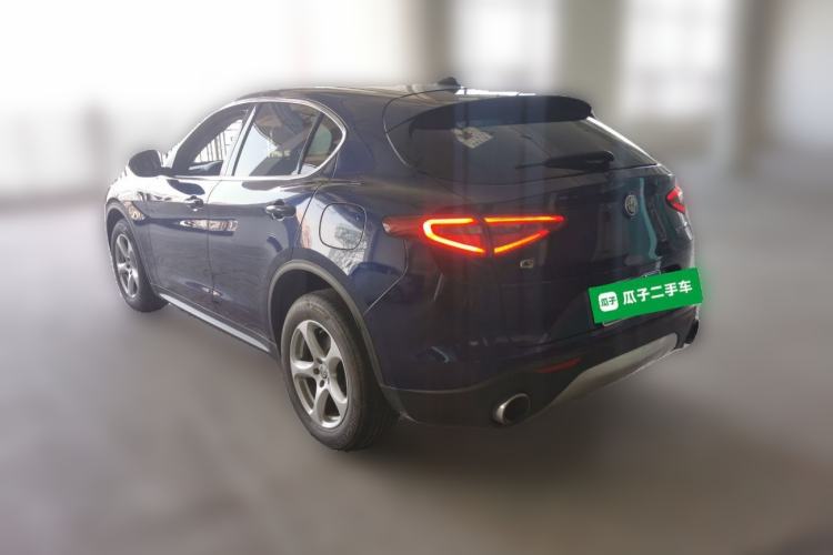 Used Alfa Romeo Stelvio 2017 2.0T 200HP Elite Edition Rear Left 45 Deg