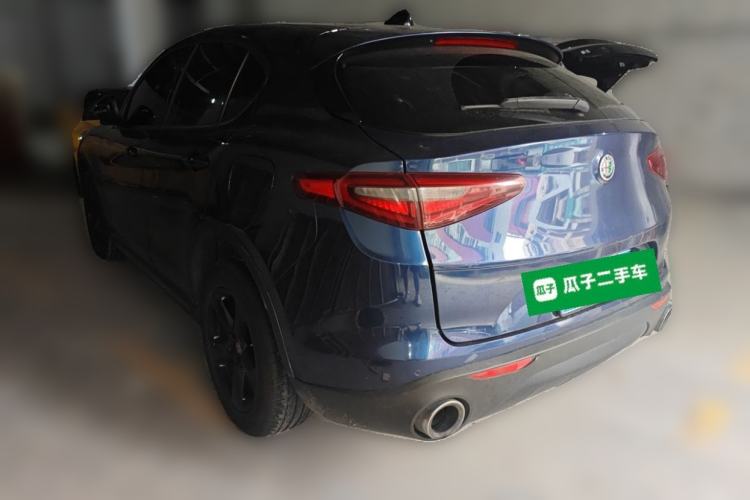 Used Alfa Romeo Stelvio 2017 2.0T 200HP Elite Edition Rear Left 45 Deg