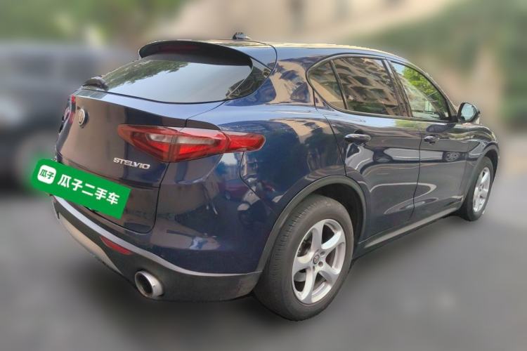 Used Alfa Romeo Stelvio 2017 2.0T 200HP Elite Edition Rear Right 45 Deg