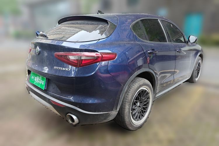 Used Alfa Romeo Stelvio 2017 2.0T 200HP Elite Edition Rear Right 45 Deg