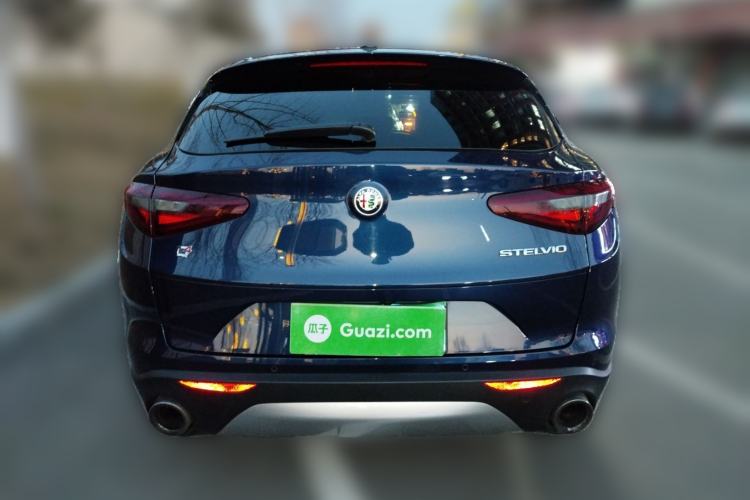 Used Alfa Romeo Stelvio 2017 2.0T 200HP Luxury Edition Rear
