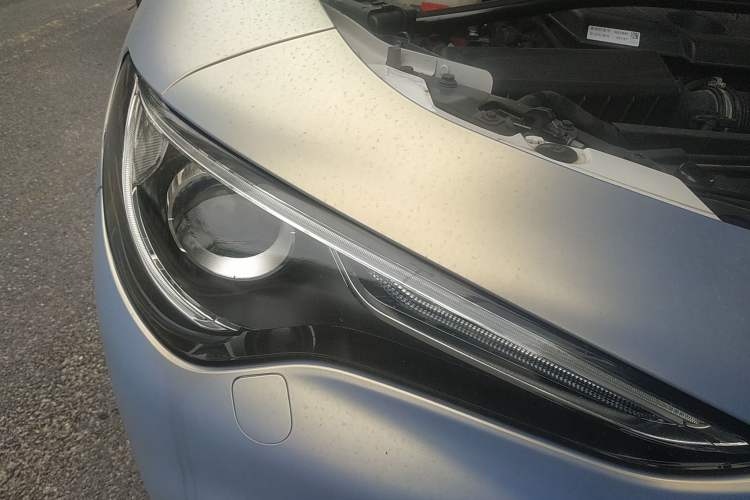 Used Alfa Romeo Stelvio 2017 2.0T 200HP Elite Edition Right Front Headlight