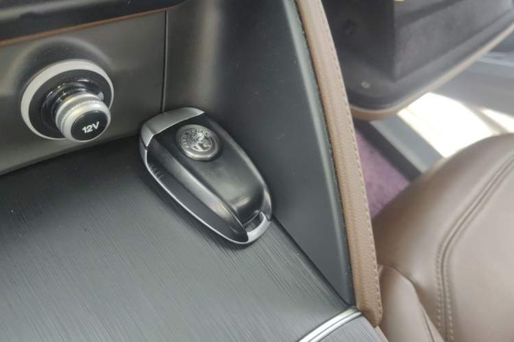 Used Alfa Romeo Stelvio 2017 2.0T 200HP Elite Edition Vehicle Key