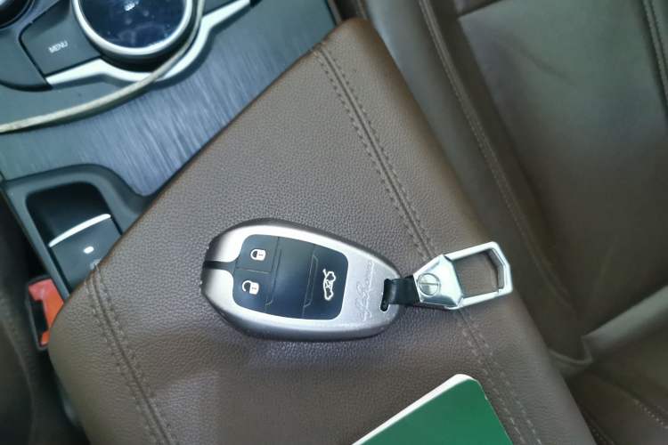 Used Alfa Romeo Stelvio 2017 2.0T 200HP Elite Edition Vehicle Key