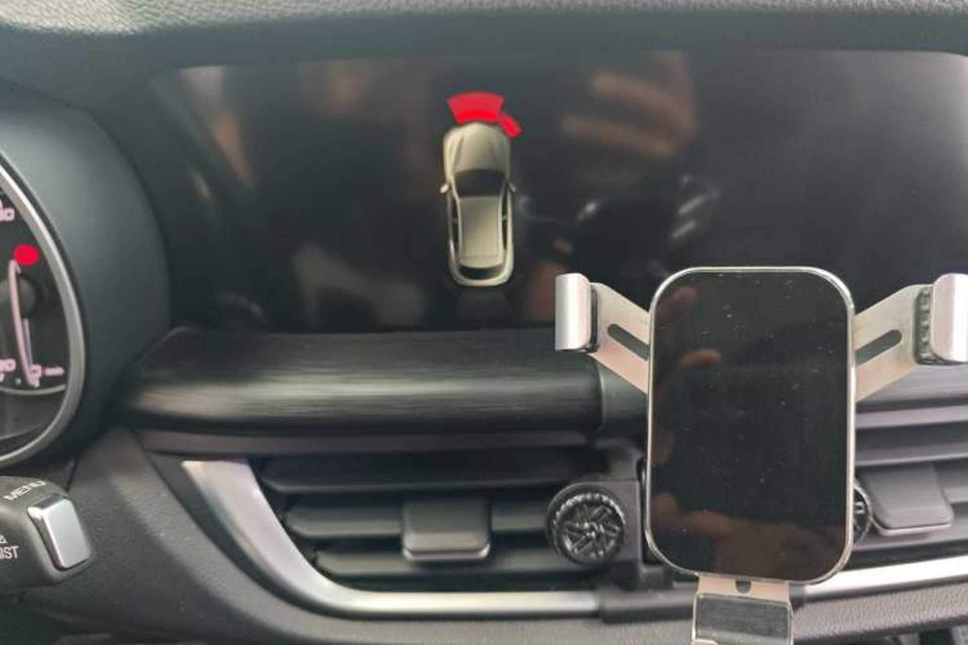 Used Alfa Romeo Stelvio 2017 2.0T 200HP Elite Edition Audio And AC Panel