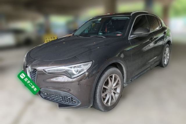 Used Alfa Romeo Stelvio 2017 2.0T 200HP Luxury Edition