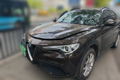 Used Alfa Romeo Stelvio 2017 2.0T 200HP Elite Edition