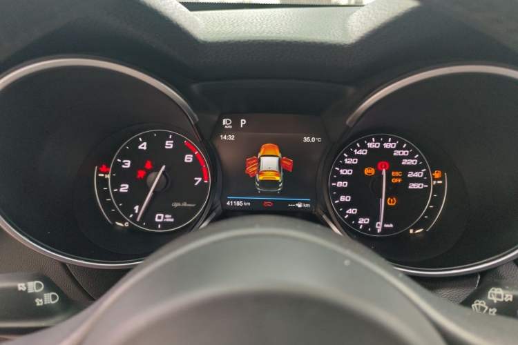 Used Alfa Romeo Stelvio 2017 2.0T 200HP Elite Edition Instrument Cluster