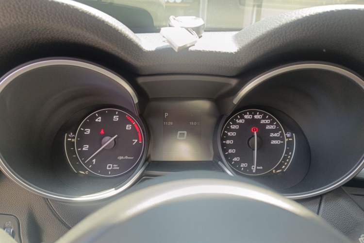 Used Alfa Romeo Stelvio 2017 2.0T 200HP Elite Edition Instrument Cluster