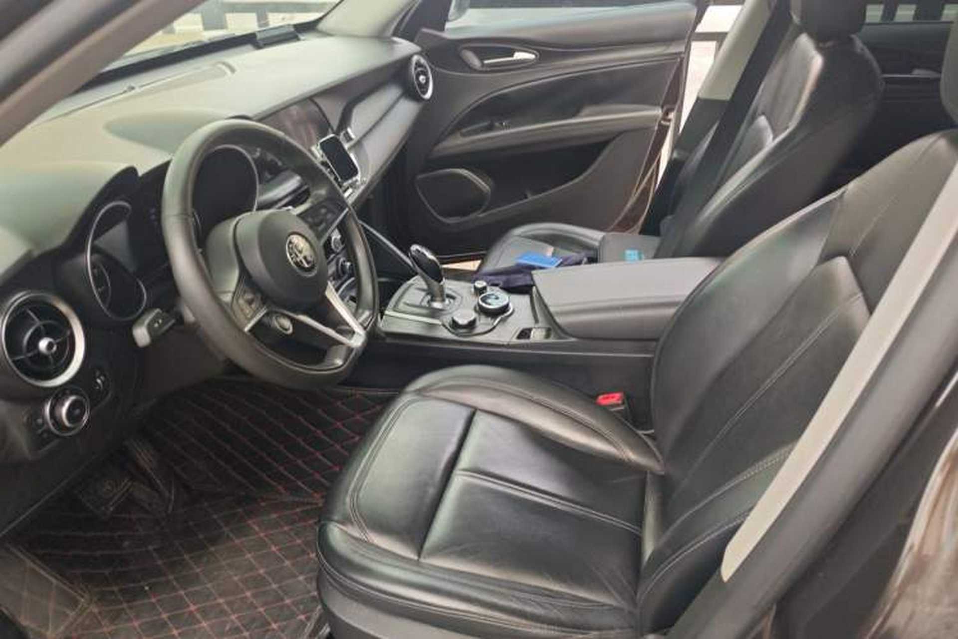 Used Alfa Romeo Stelvio 2017 2.0T 200HP Elite Edition Left Front Seat