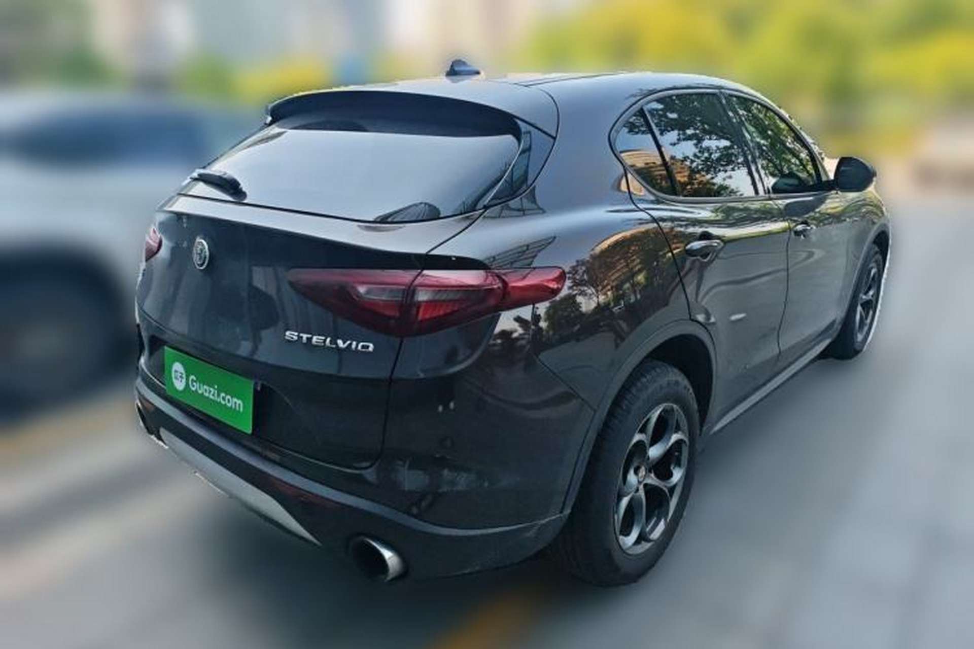 Used Alfa Romeo Stelvio 2017 2.0T 200HP Elite Edition Rear Right 45 Deg