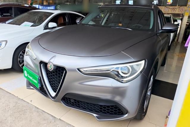 Used Alfa Romeo Stelvio 2017 2.0T 280HP Luxury Edition