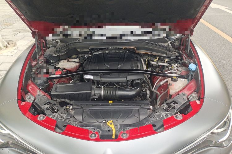 Used Alfa Romeo Stelvio 2017 2.0T 200HP Elite Edition Engine Bay