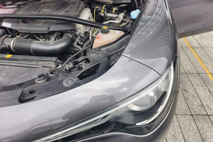 Used Alfa Romeo Stelvio 2017 2.0T 200HP Elite Edition Engine Bay Left