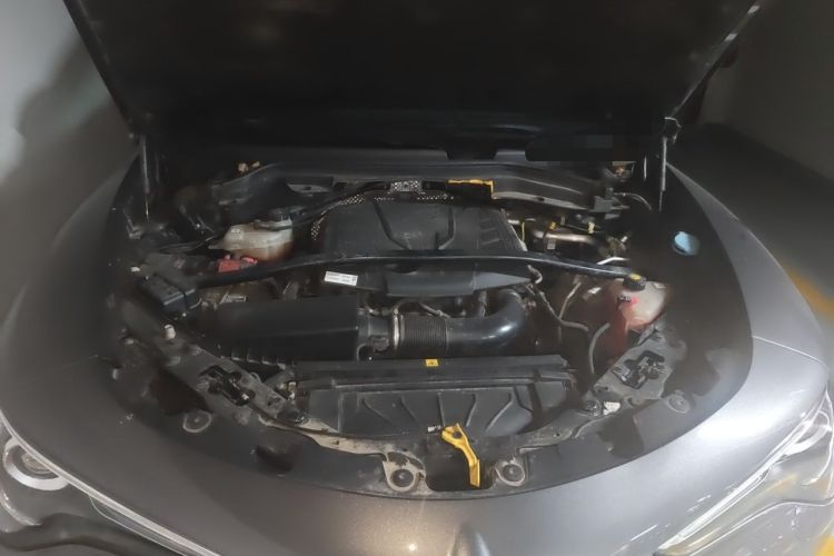 Used Alfa Romeo Stelvio 2017 2.0T 200HP Luxury Edition Engine Bay