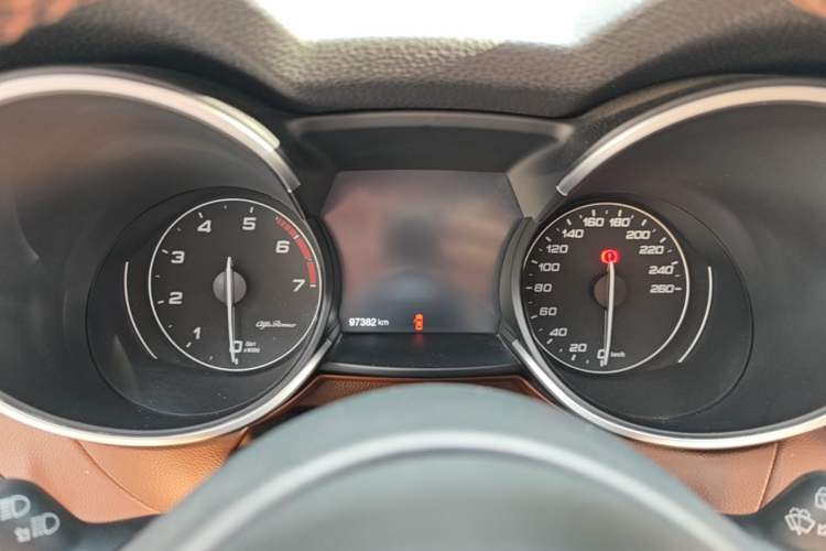 Used Alfa Romeo Stelvio 2017 2.0T 200HP Luxury Edition Instrument Cluster