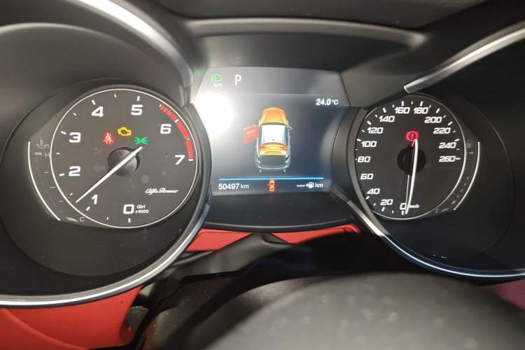 Used Alfa Romeo Stelvio 2017 2.0T 200HP Luxury Edition Instrument Cluster