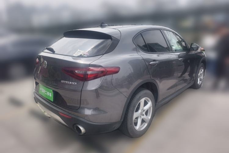 Used Alfa Romeo Stelvio 2017 2.0T 200HP Elite Edition Rear Right 45 Deg