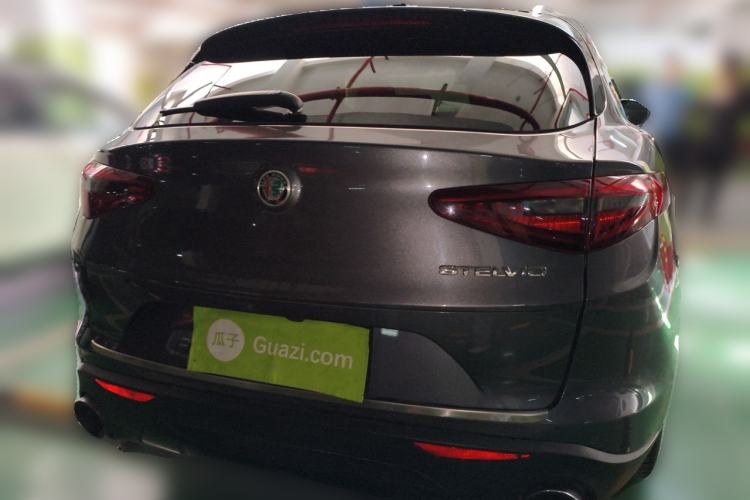 Used Alfa Romeo Stelvio 2017 2.0T 200HP Luxury Edition Rear