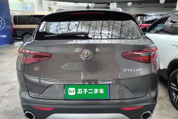 Used Alfa Romeo Stelvio 2017 2.0T 200HP Luxury Edition Rear