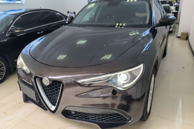 Used Alfa Romeo Stelvio 2017 2.0T 200HP Luxury Edition