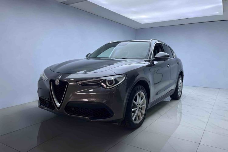 Used Alfa Romeo Stelvio 2017 2.0T 200HP Luxury Edition Guazi used car, China used car export, Used car for sale, Used  cars, Cheapest cars for sale