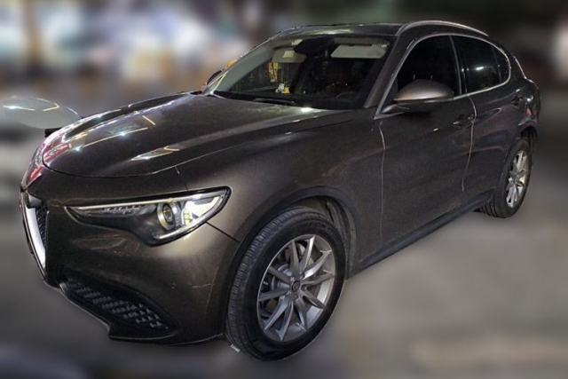 Used Alfa Romeo Stelvio 2017 2.0T 200HP Luxury Edition