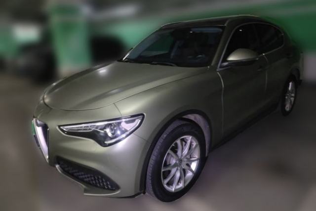 Used Alfa Romeo Stelvio 2017 2.0T 280HP Luxury Edition