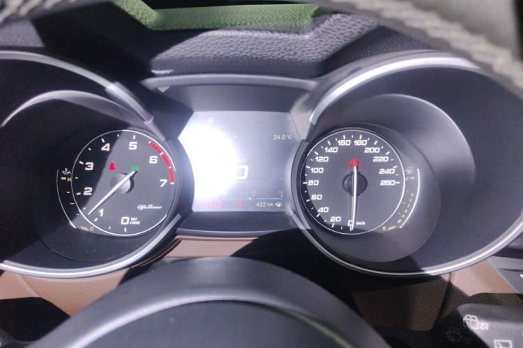 Used Alfa Romeo Stelvio 2017 2.0T 280HP Luxury Edition Instrument Cluster