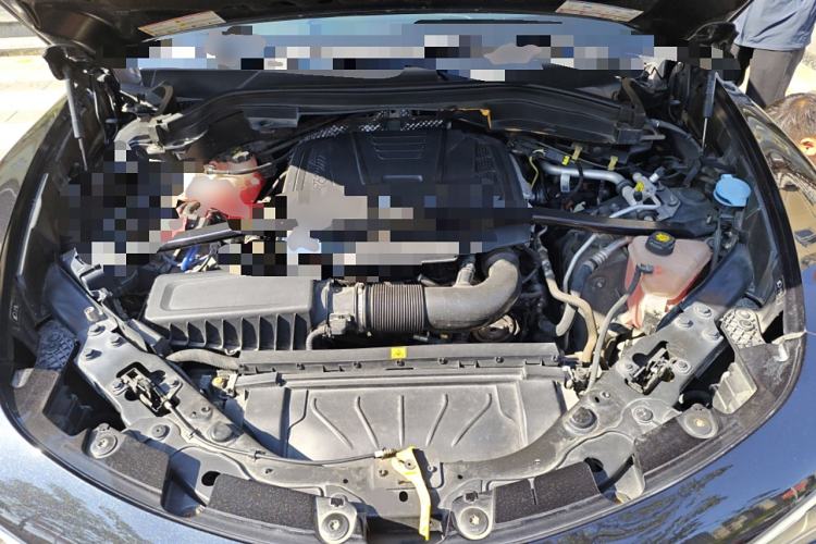 Used Alfa Romeo Stelvio 2017 2.0T 200HP Luxury Edition Engine Bay